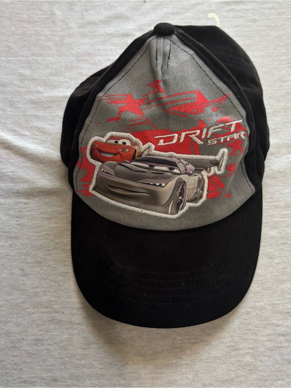 Disney Pixar Cars Lightning McQueen Black Gray Youth Baseball Cap